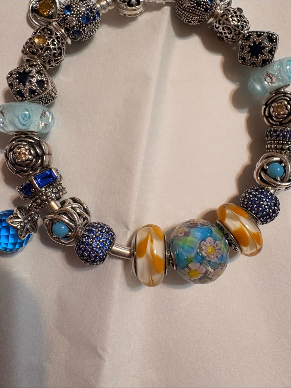 Pandora bracelet with Pandora and Elfbeads - Picture 5 of 5